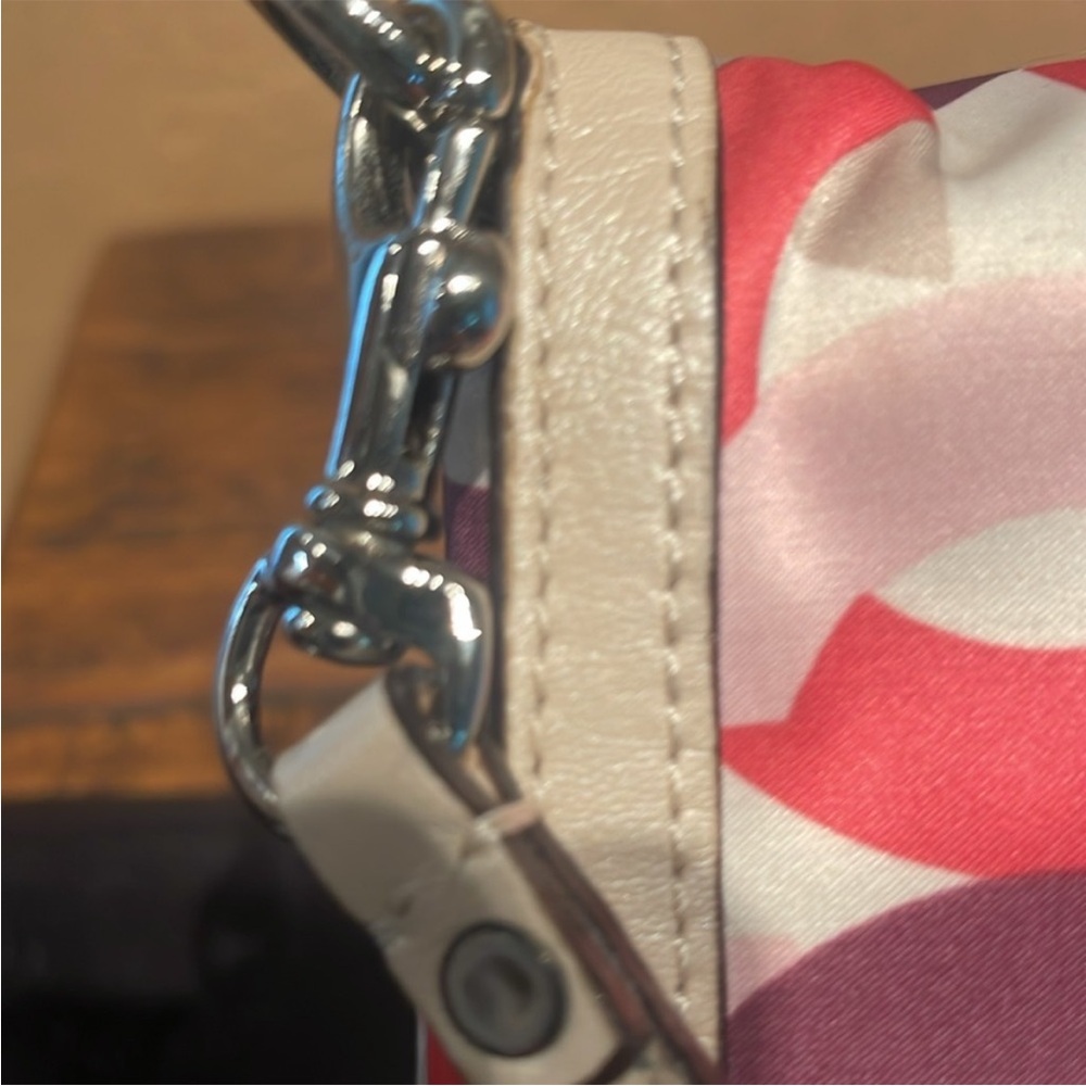 Coach Madison Op Art Sateen & Leather Crossbody EUC - Picture 4 of 8